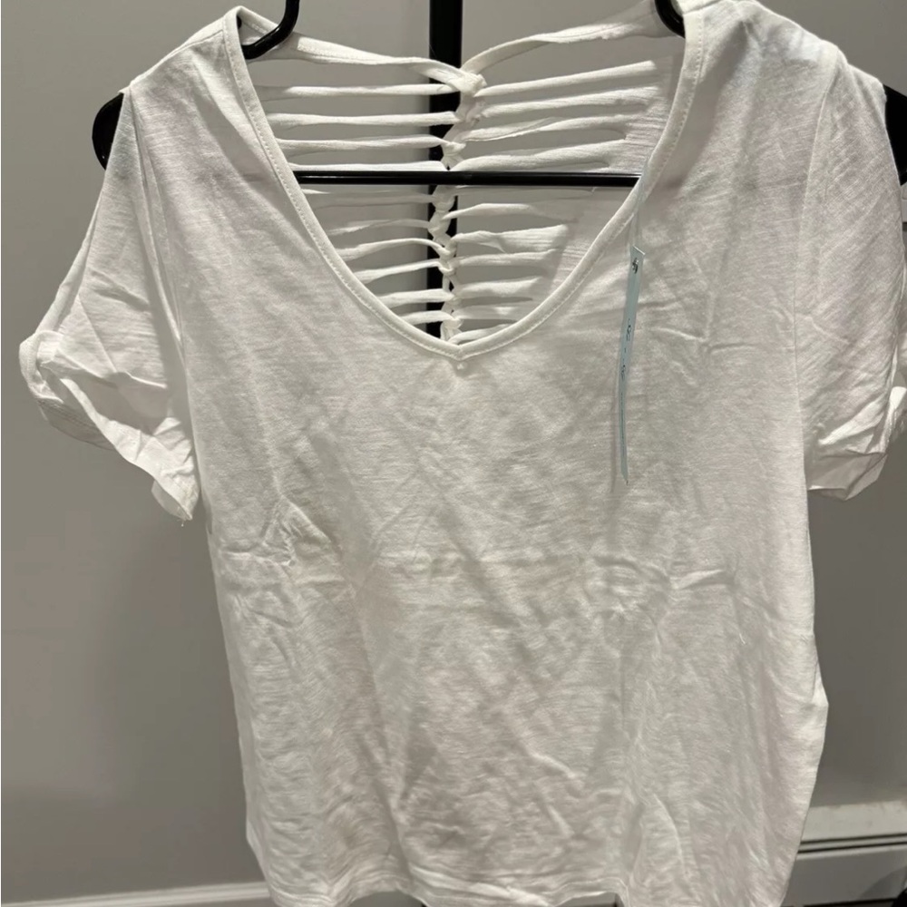 NWT She and Sky white cotton top size small